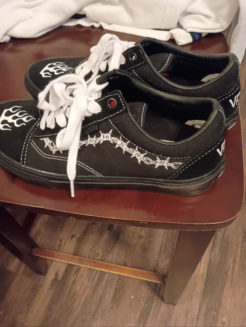 Black And White, Vans, PopCush, Skate Shoes